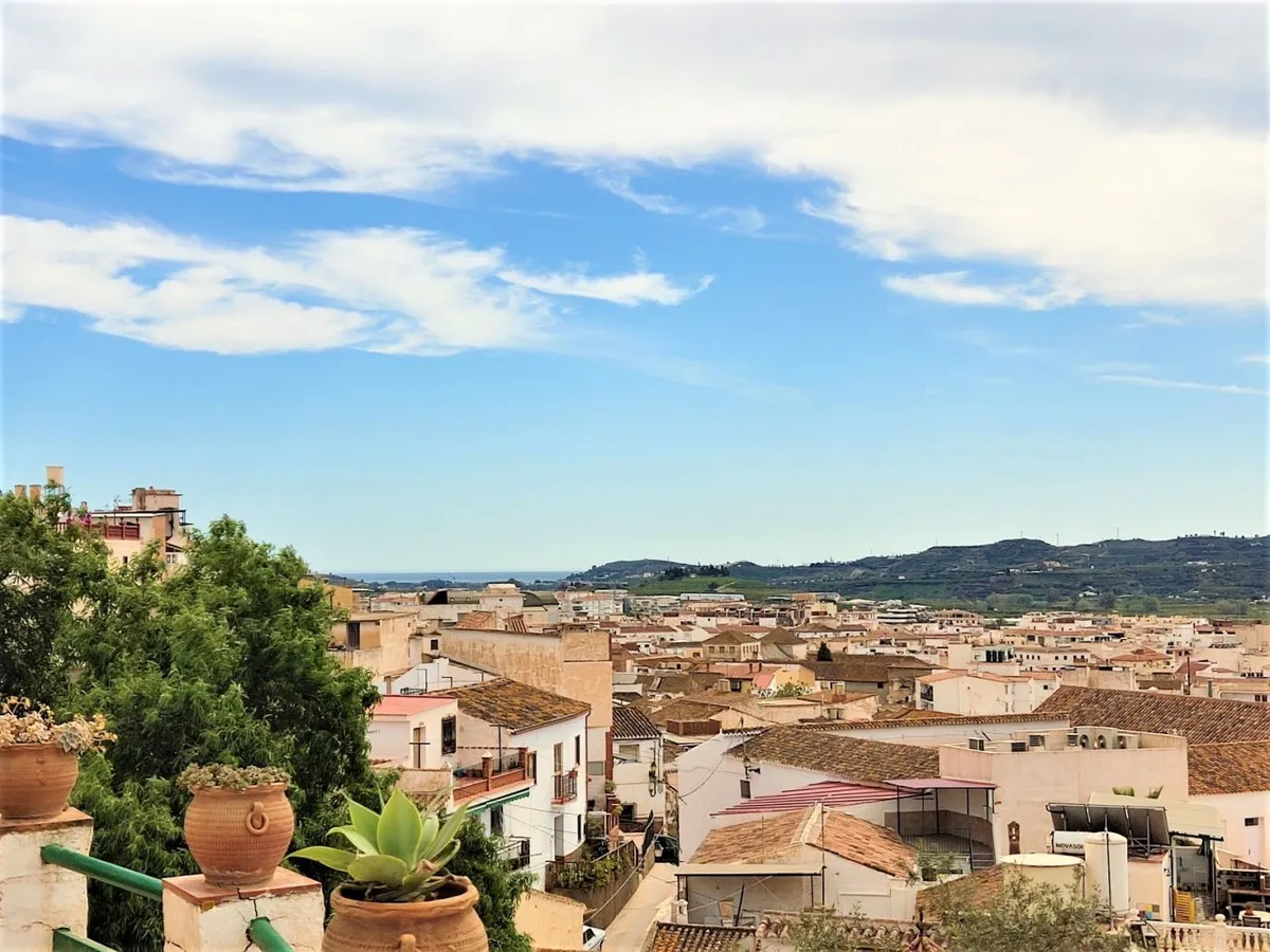 ca464307-4811-40a6-974a-d8c09e7ec95f