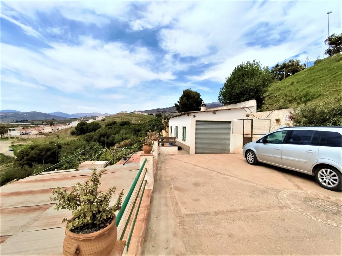 cd901a02-4564-43b8-b435-b3084d8d54e8