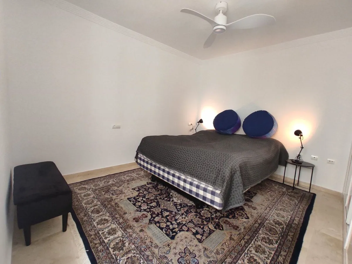 74dbff84-d1da-4b9f-9bb1-d62b87833aee