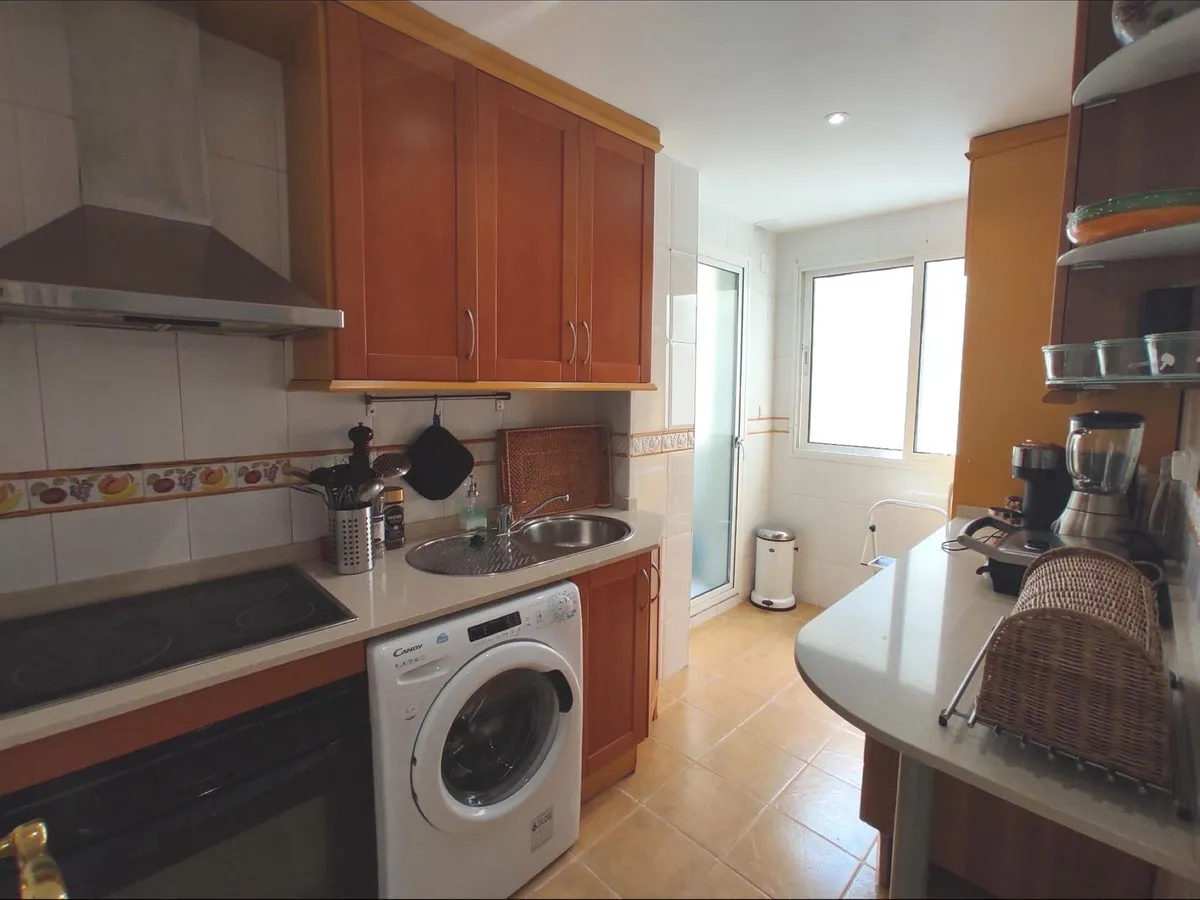 d19d97e4-b6fe-4729-90cf-421d705fbffc