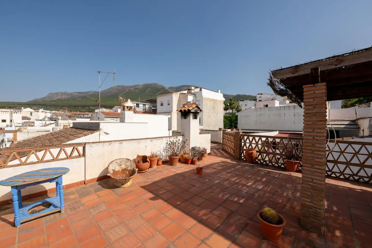 6f795ae4-d93f-44ab-9bcf-b4cd79c978da