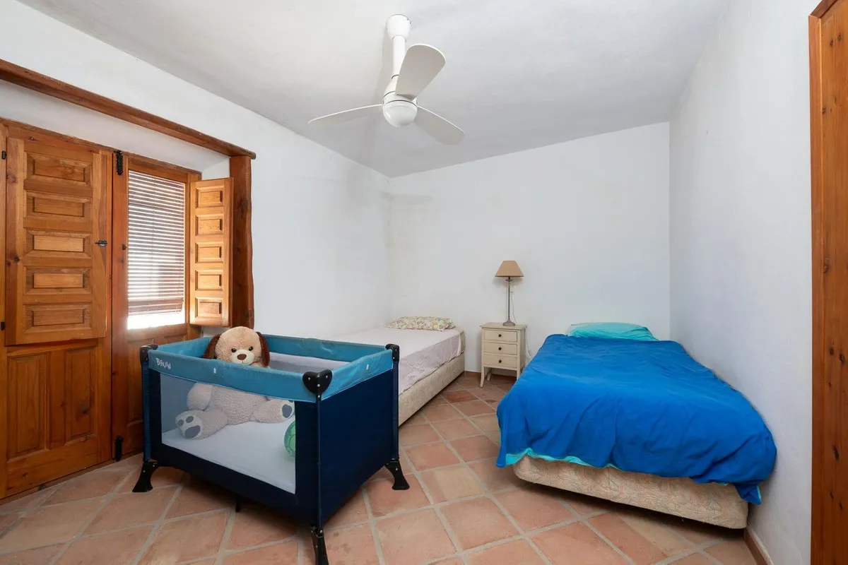 a30185da-889d-4937-b987-e22a33705c12