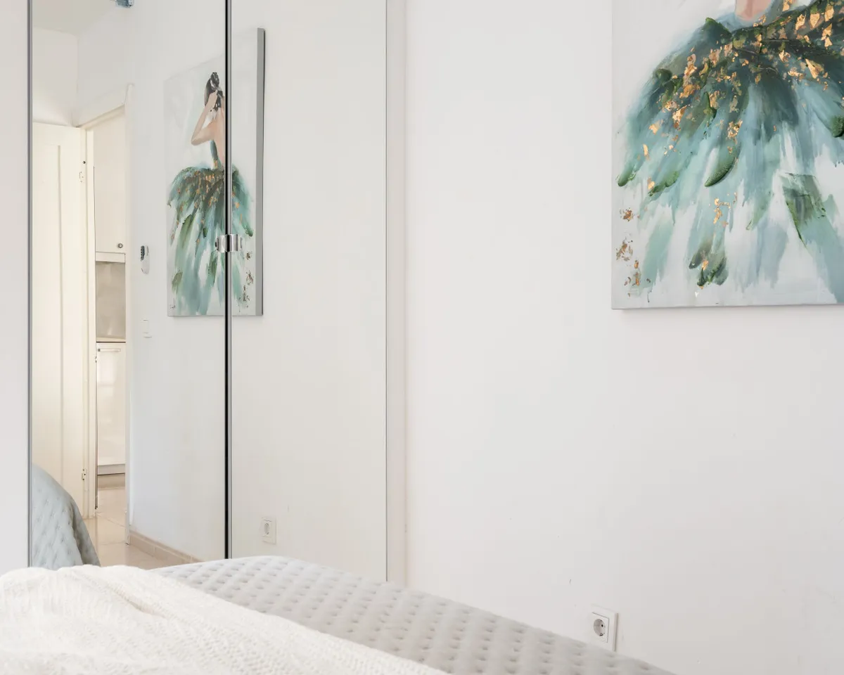 184abbe0-30a1-495e-b36c-5120dde56c19