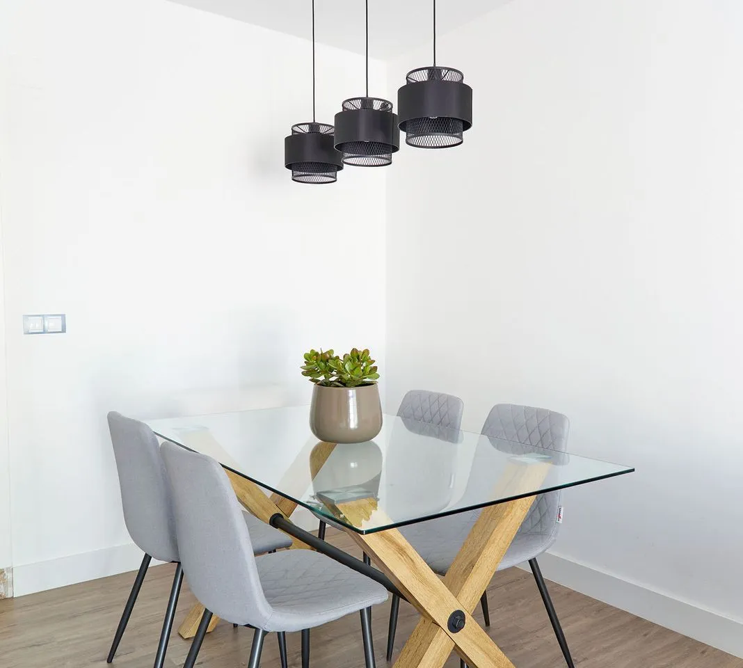 31bf8238-634b-4a07-a3fb-4346a2588d2c