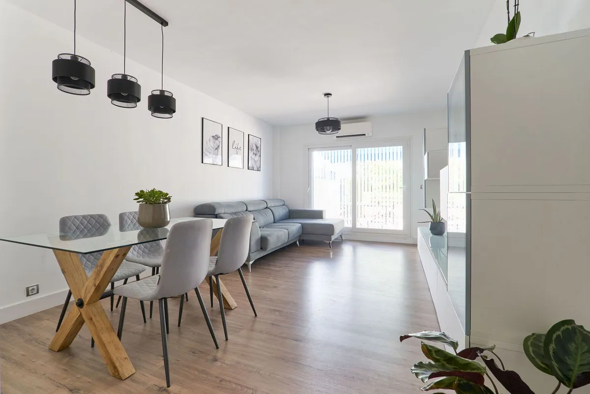 ca5c6f14-76bb-40e9-9460-0dd7ac9fb615