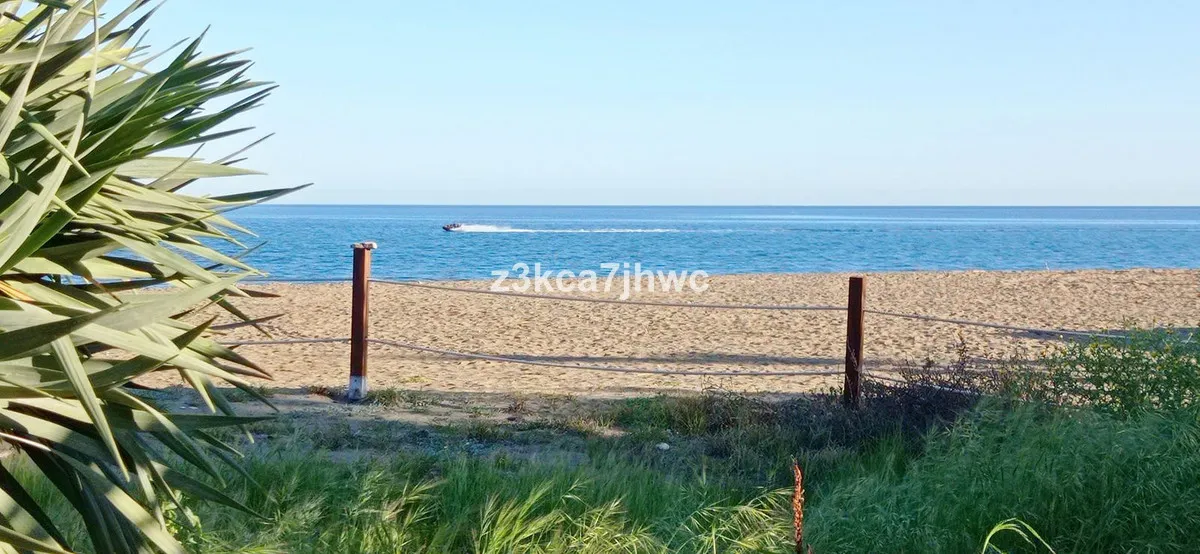 d3f43458-d66c-4538-a0aa-92ccb2e18f1b