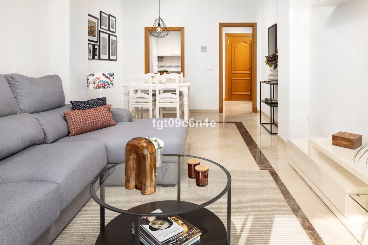 cefc5e4c-60f5-4c57-9a12-c0b2ab2dc049