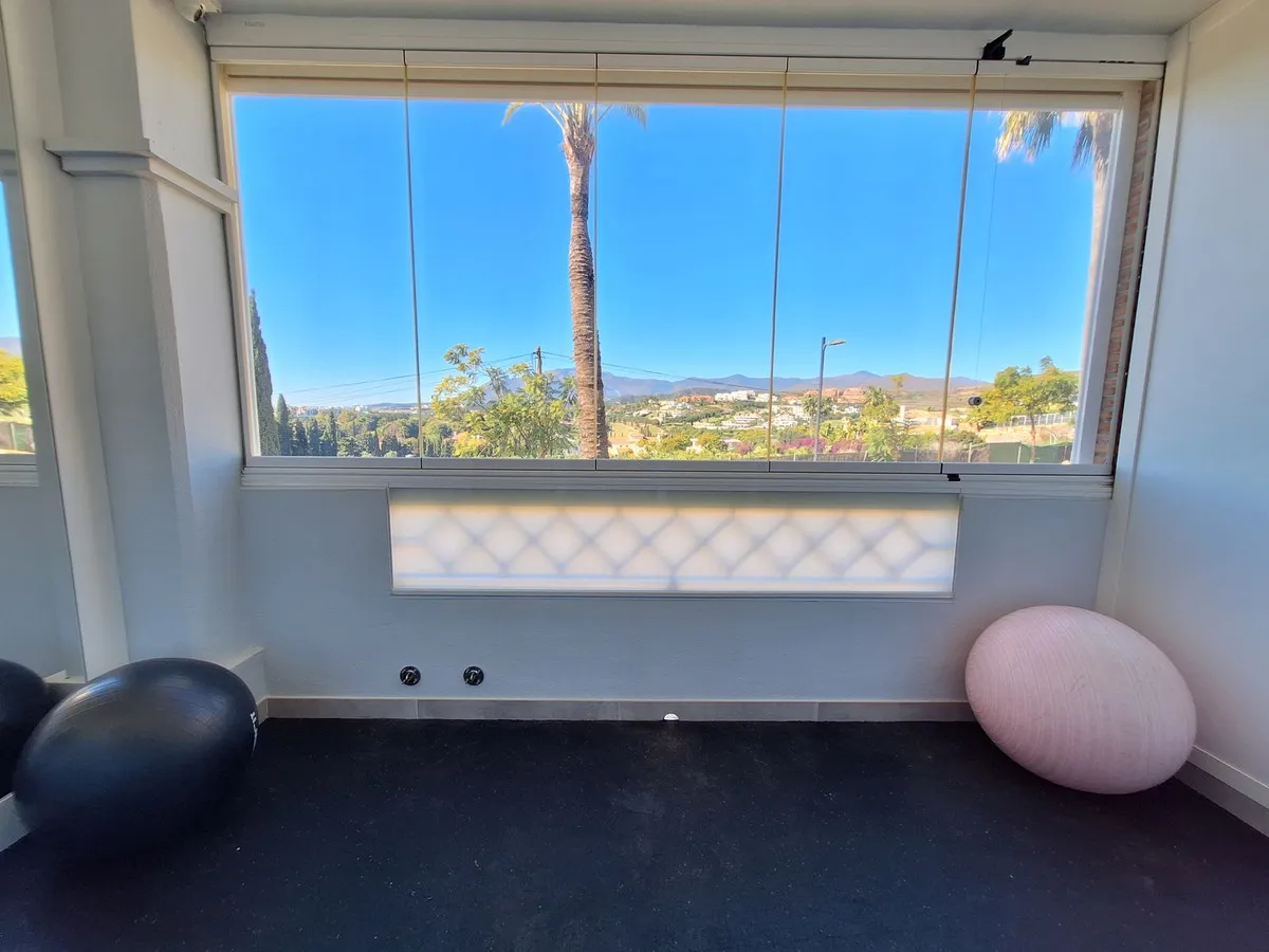 dc06379d-ea61-4335-9f77-8b4ce7a000e6