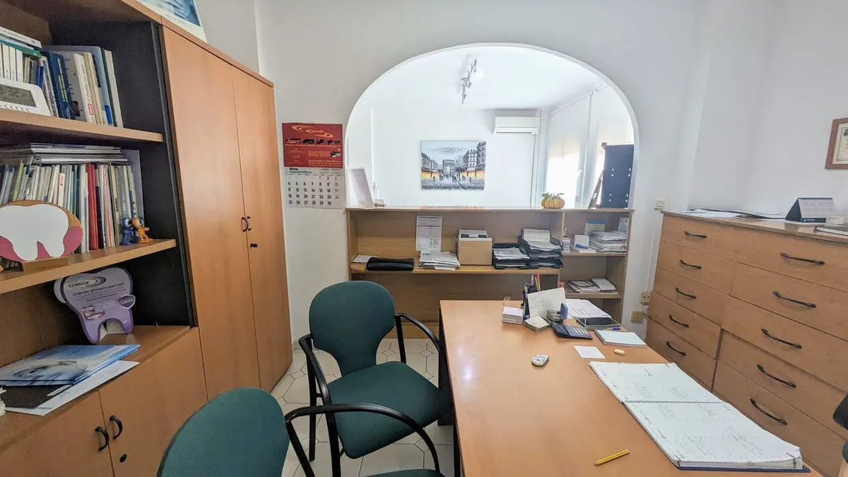 8c1165a8-b152-4d5b-9361-e03c270d381a