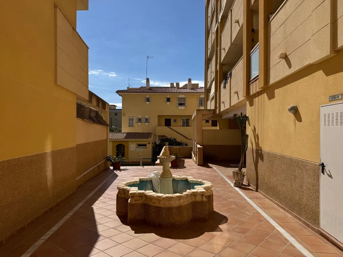 01b6db57-6034-40e6-a158-96373d7a4bad