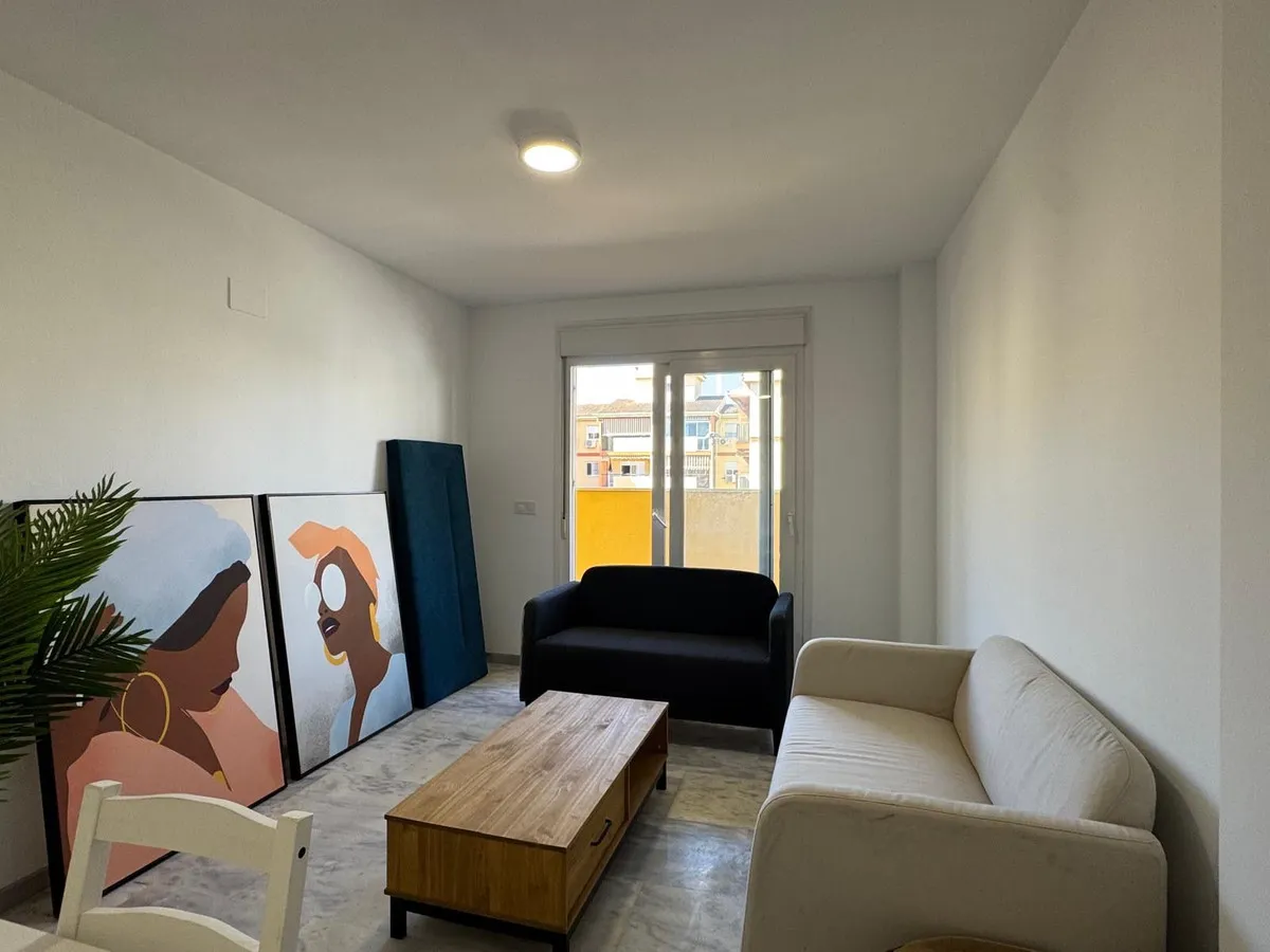 1e900197-bbfd-4376-b931-14d21f913e39