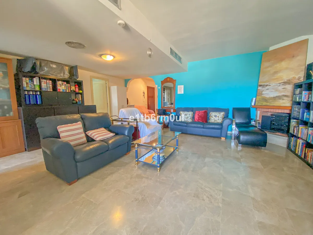 7e0e088e-2687-4b77-98fe-1028e2d54fa3