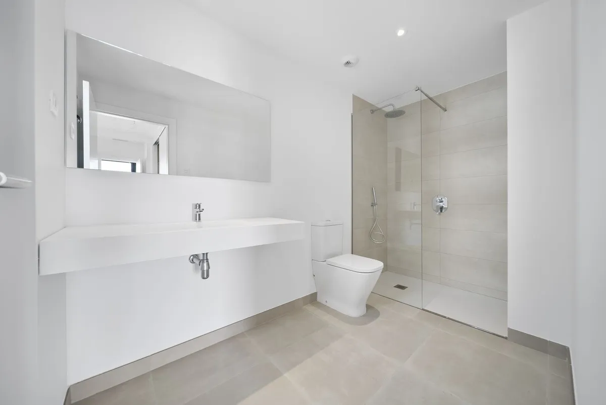 40f8f663-7cac-4895-9437-bc93aa1d8e2a