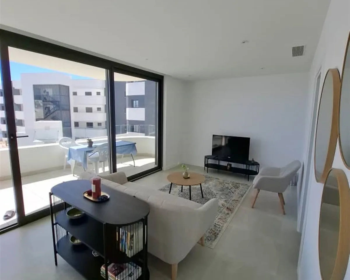 ed17c094-f5fb-4d9f-acb2-086c2bb72253