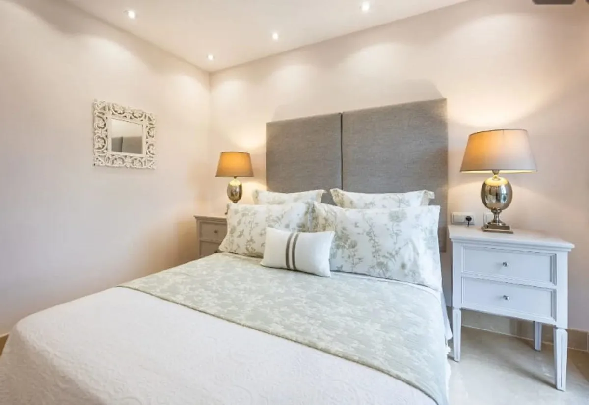 59897b49-c0a1-45cb-bd75-db31ba487782