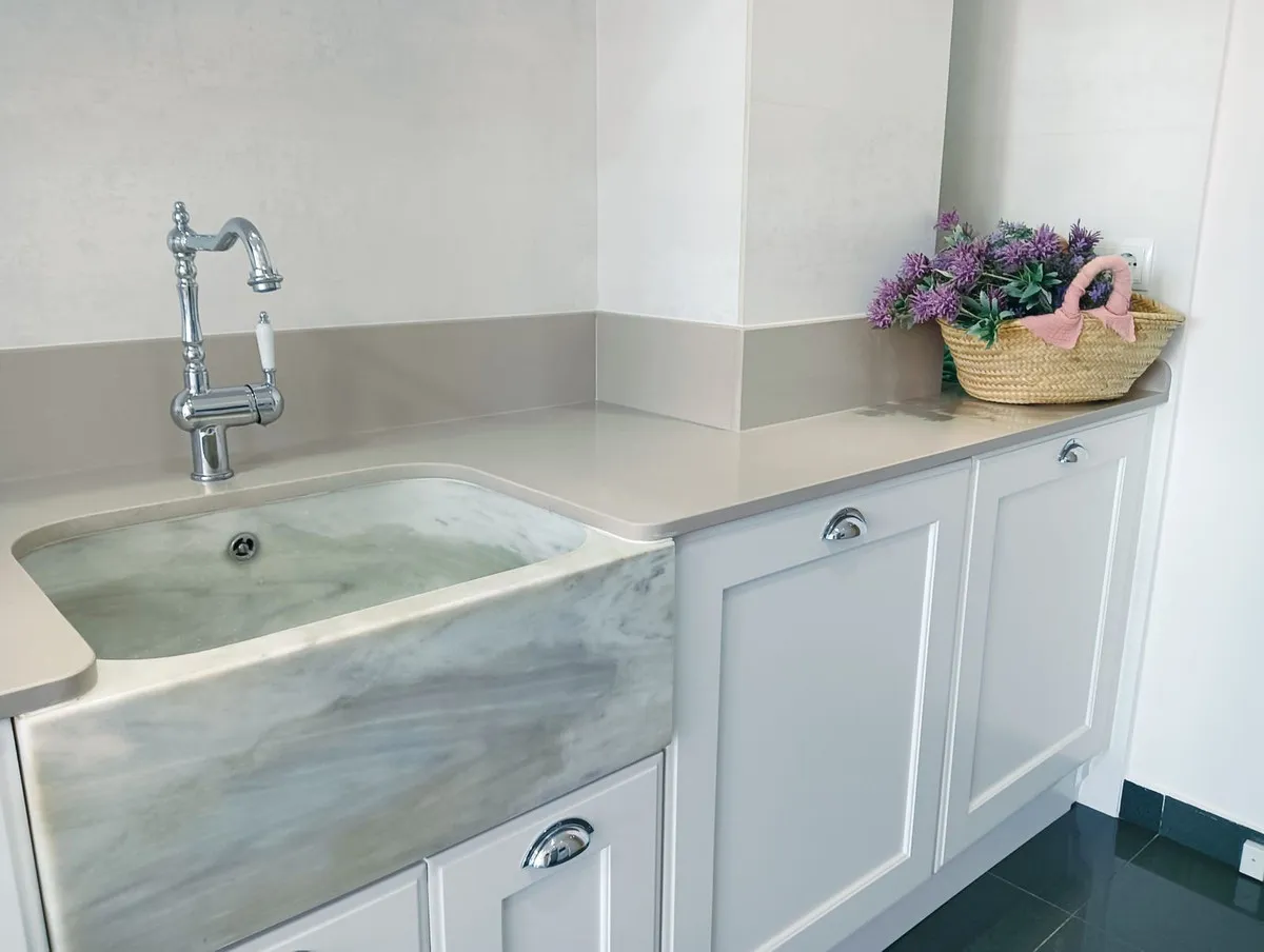 d5b6bbb7-7ce8-40a1-91ac-16009888d04f