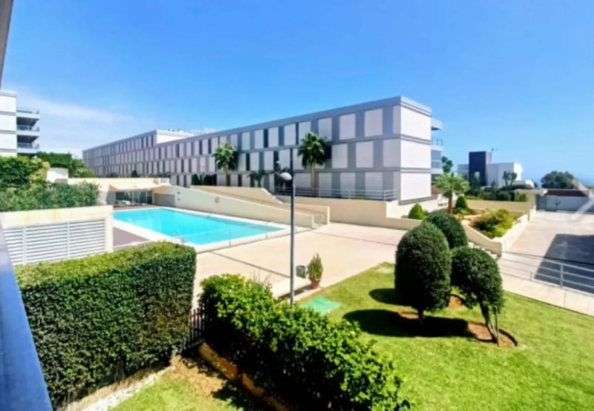 ef3fdbdc-b4ea-4b9d-b89a-4929f36669bd