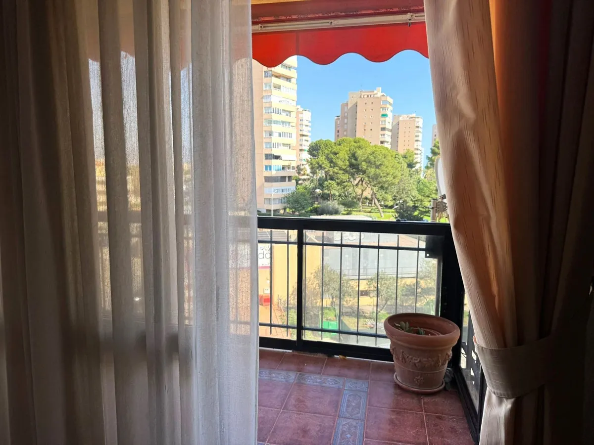 ea04acf6-baff-4b2d-b45a-715226323f11