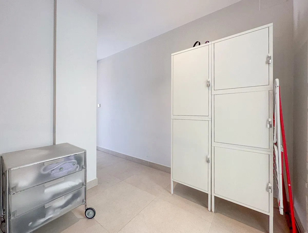 cfe2c70a-ef11-4bb3-839e-35ce4184923a