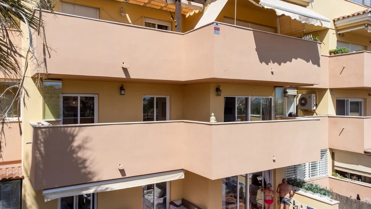 8d0e9017-9319-49f0-9fe9-937012705ca9