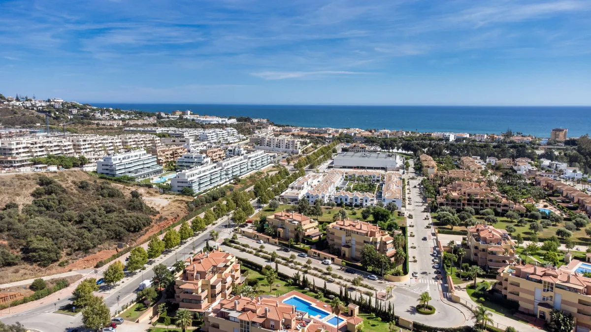 d83ad81f-bfb1-4ca1-b202-a3a759f14543