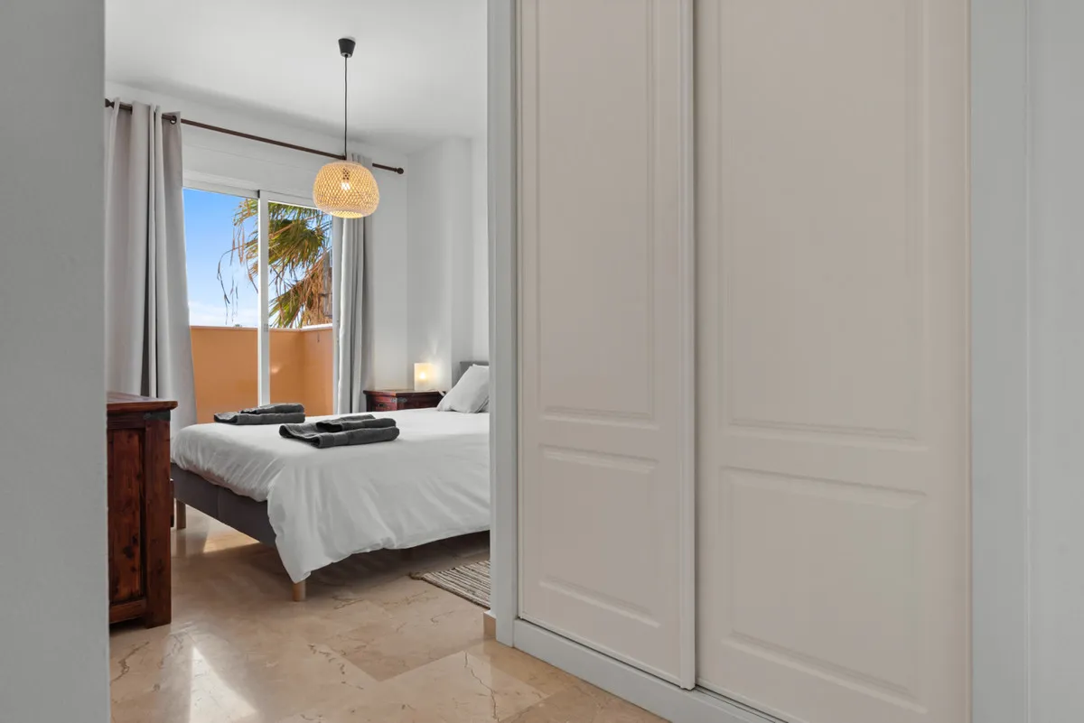 f32a96ef-cd5d-4cc0-b0d4-ae46d5ee888c