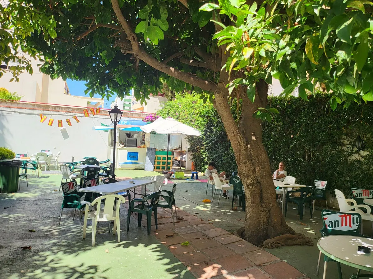 1856211c-a1e5-471b-b42e-ffd25135153f