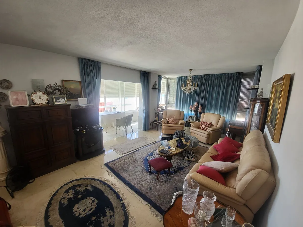 cc3a9545-da6d-40d7-91fd-0f965218804a