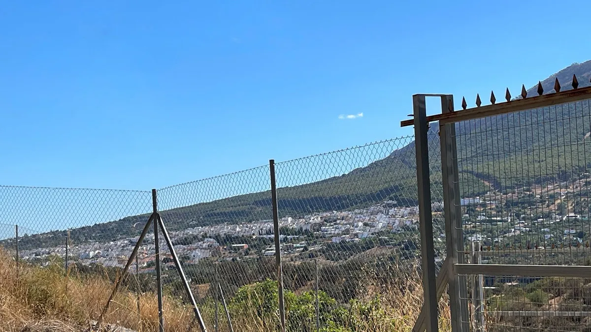 4c3b71d8-9bca-406b-9576-4ef1e52b7bdd