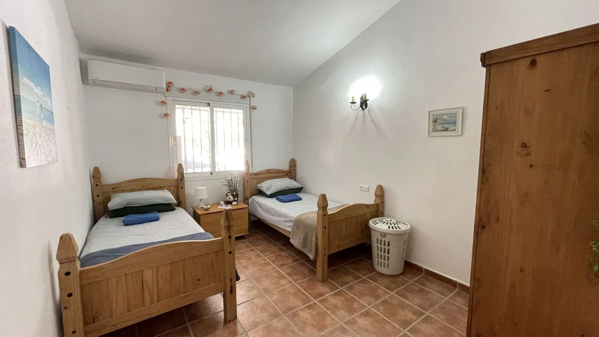 c71fdfdf-13c9-4389-8d9c-c757f833bfc9