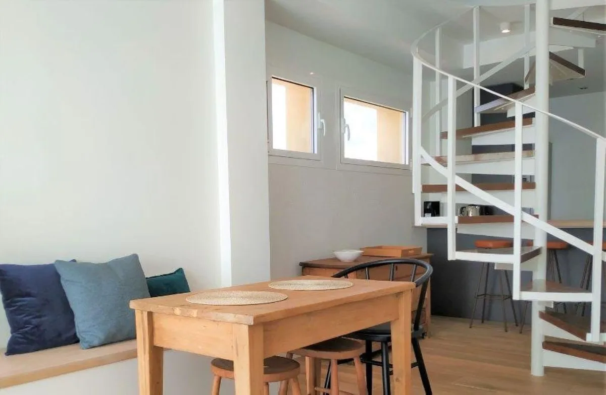 00b5d564-ffb7-4e67-8b7d-c0e3f7eb9b92