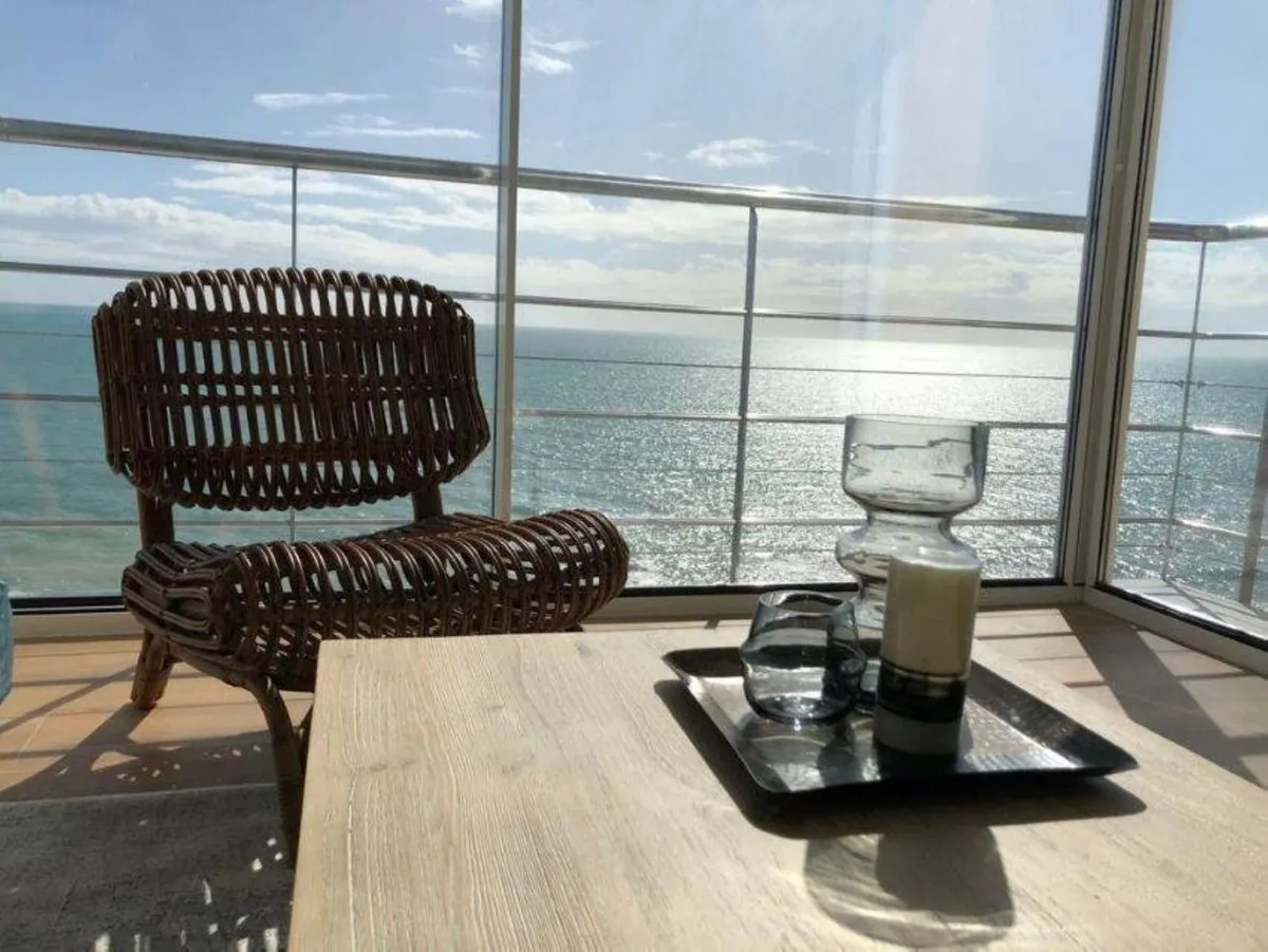 af8c6b1b-bbfc-4be6-b7d4-dfe34c379c80