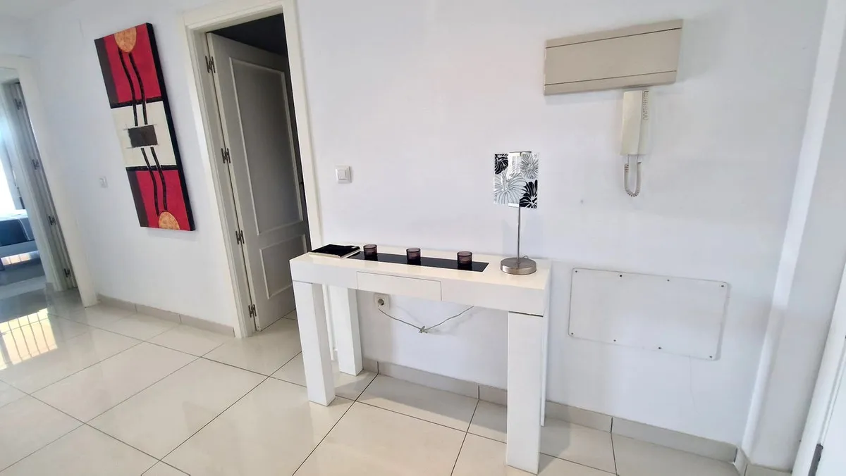 aba37ef8-14e0-48a3-96d5-4e3812e6af29