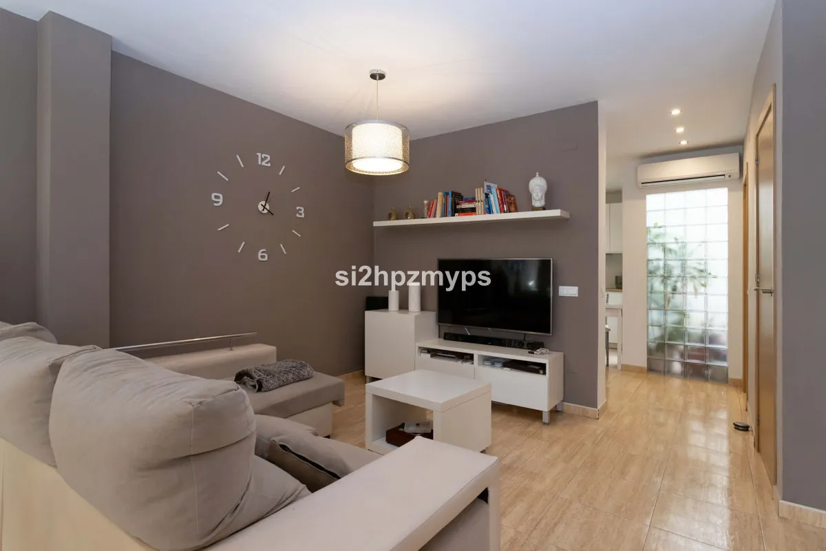 052ac8e0-b440-4ca0-9072-2f87e275e89a