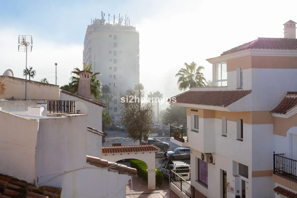 55e51e05-eaae-4f30-96e8-cf1994e9ae0e