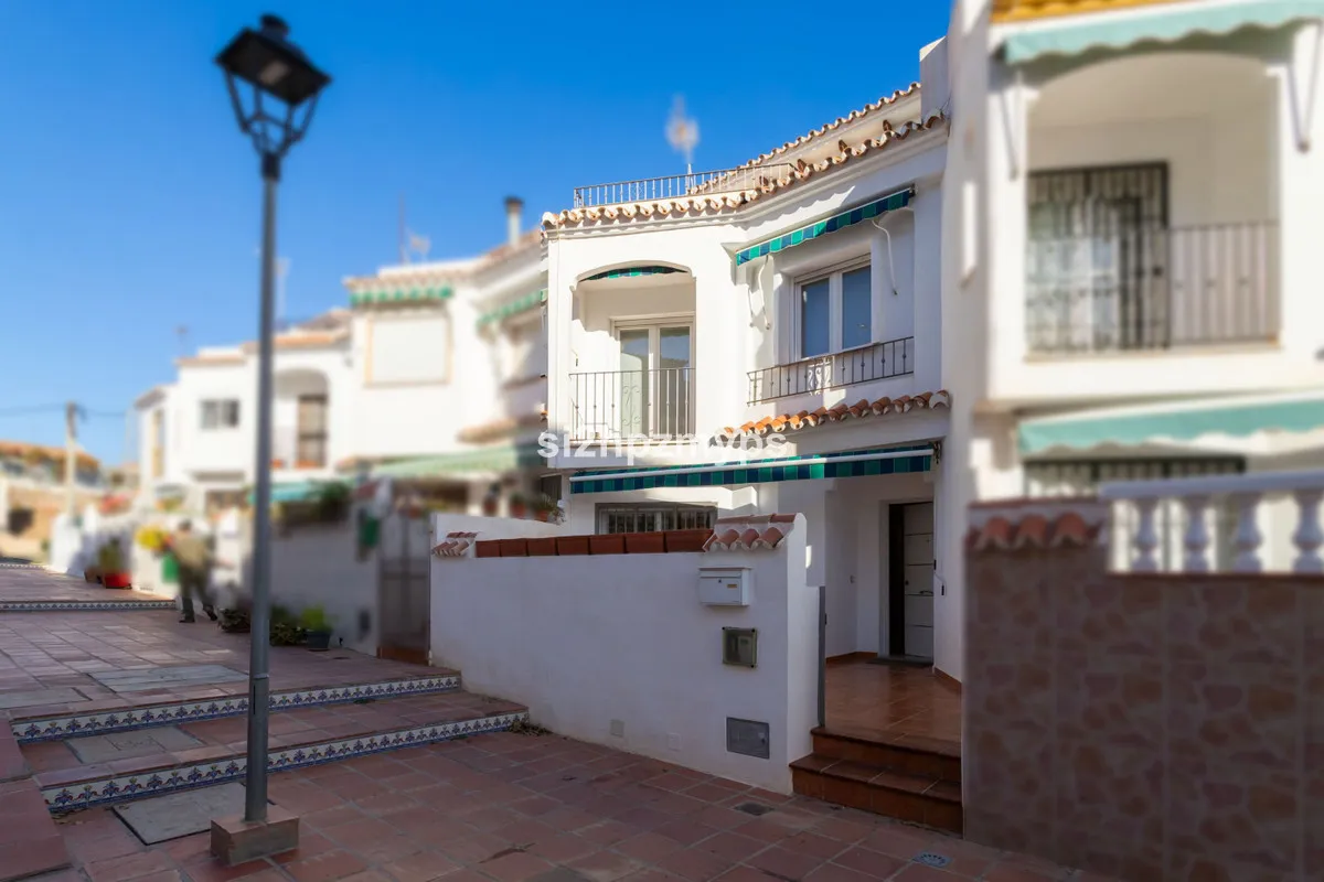 b1237bc4-7003-4b2e-967d-6149734eb17c