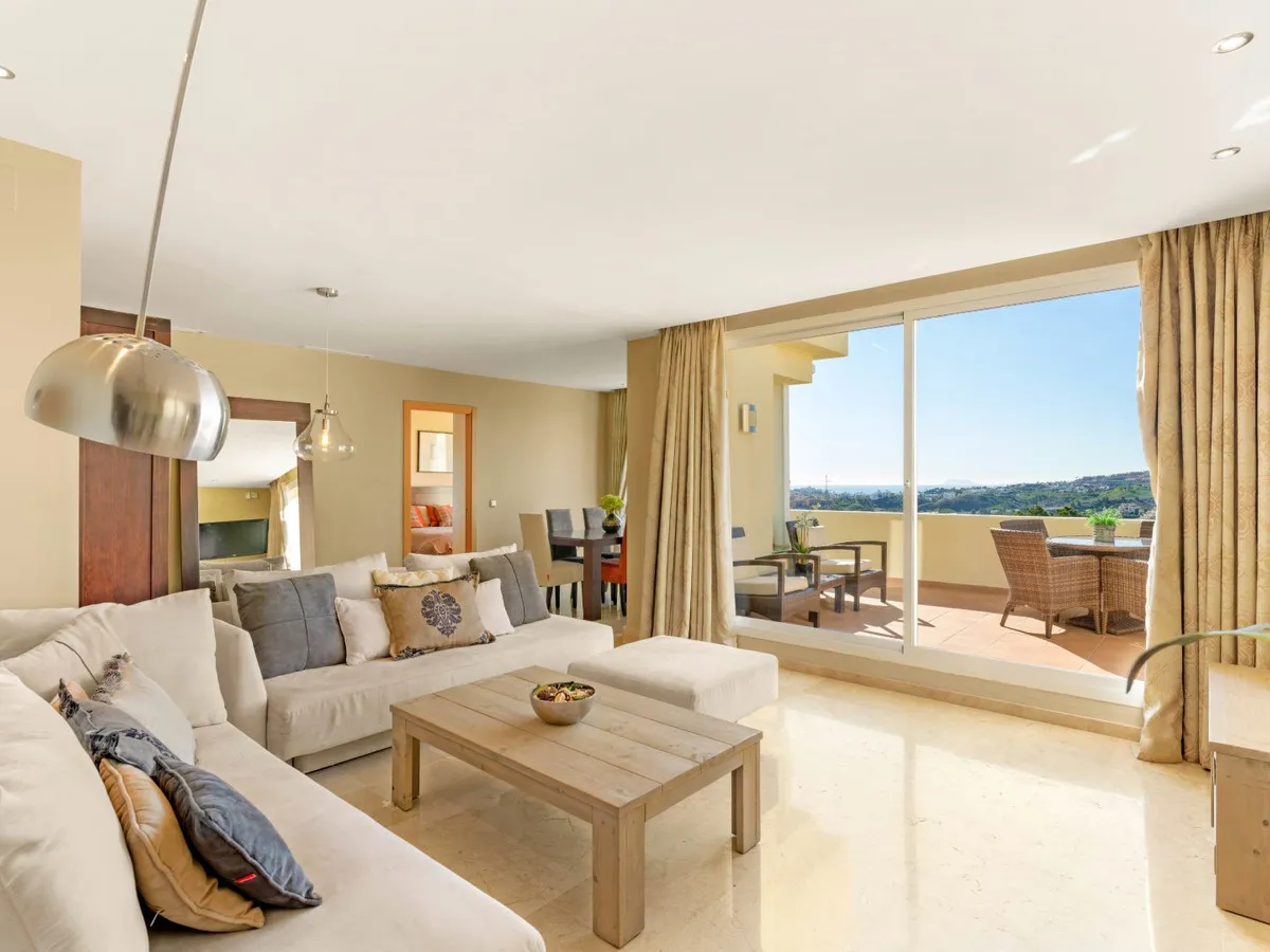 a7a700c8-e34c-42bf-b205-340f91076687