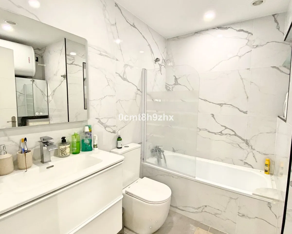 23f0c839-52ec-4171-aa0e-08c9c57d848a