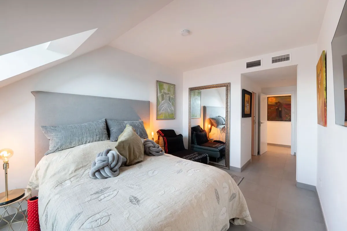 38467687-8291-459d-a1be-051a0f26e031