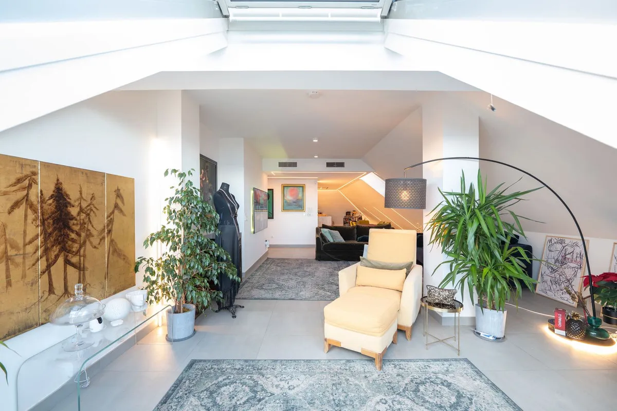 c0696661-0e4d-4ef0-ac1e-05a51a834e61