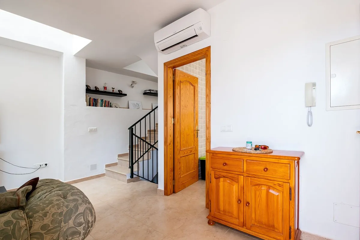 0001030b-ce37-420f-b91f-c481b56ee048