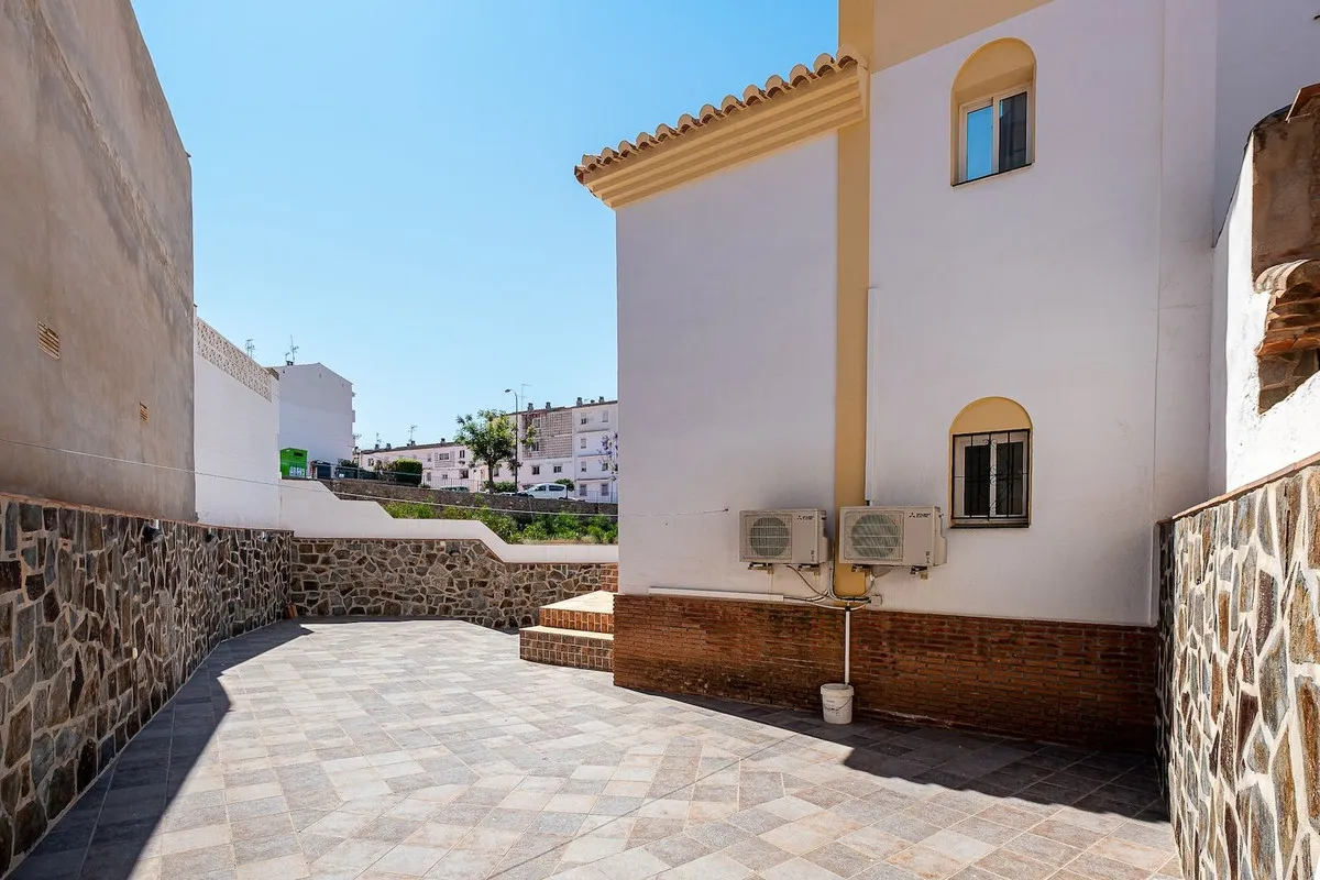 b482d31b-867e-47d0-9c79-a2ff5d71ffd9