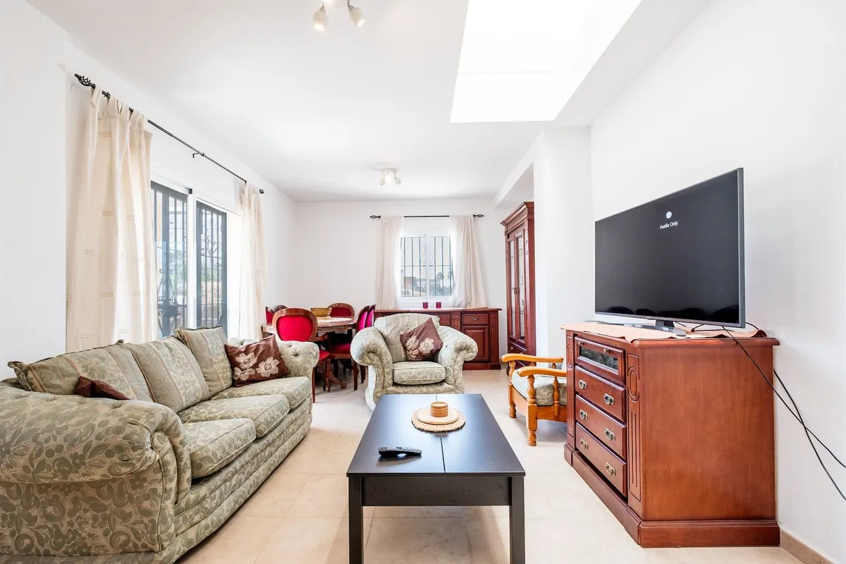 f36cf1d2-0867-4f5a-a333-c1a3151faedd