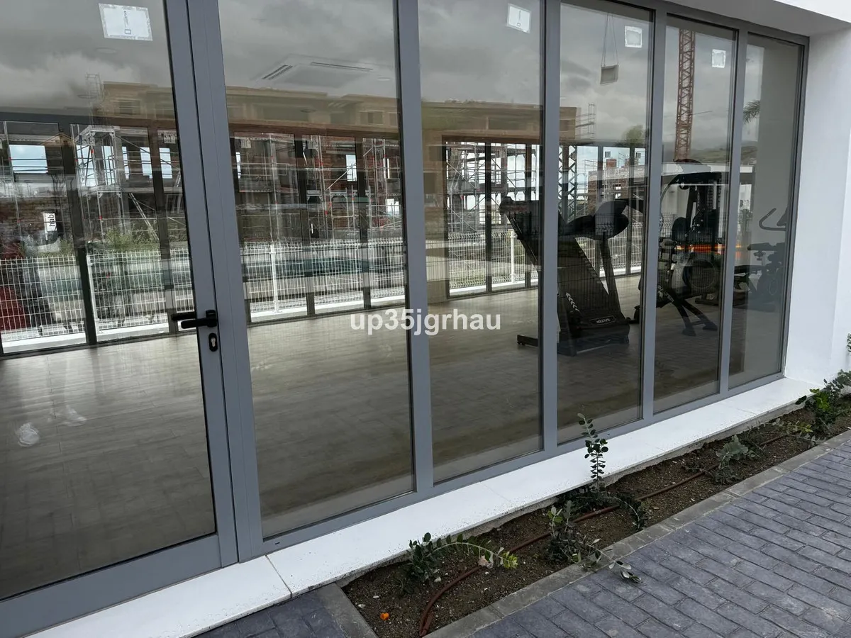 72a5da44-aef4-433c-a2c3-852794a4dcba