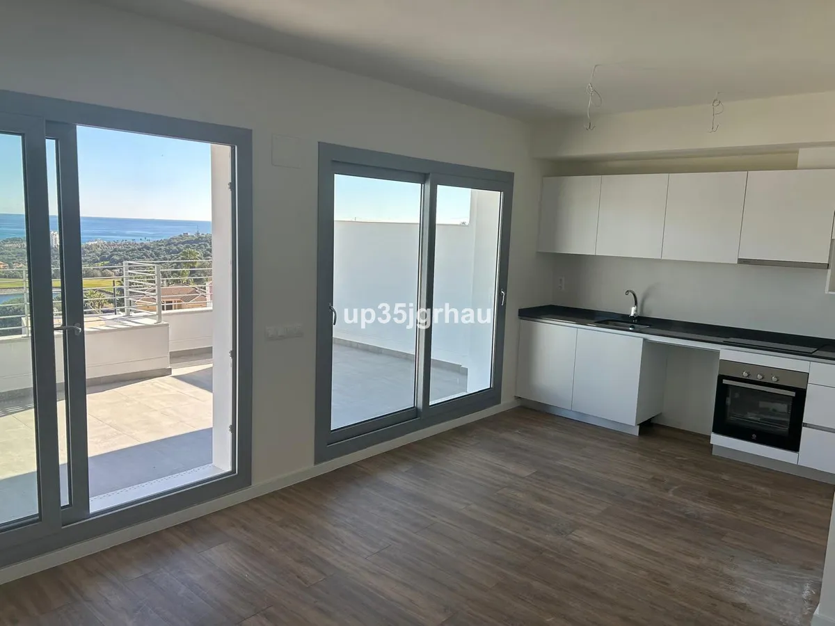 d5ba3bef-422f-4e1e-80fb-e220e4827259