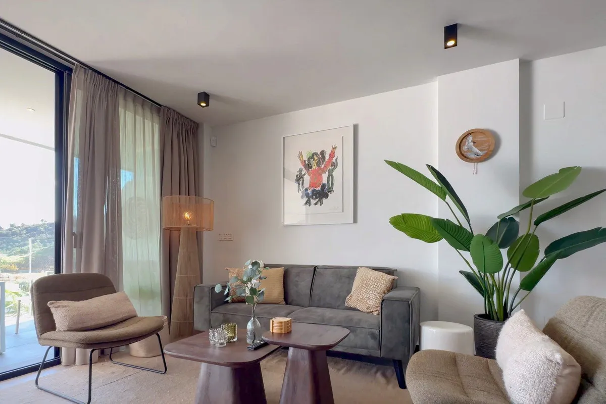 201ac00c-50bd-4f4a-a48f-06e74952ed60