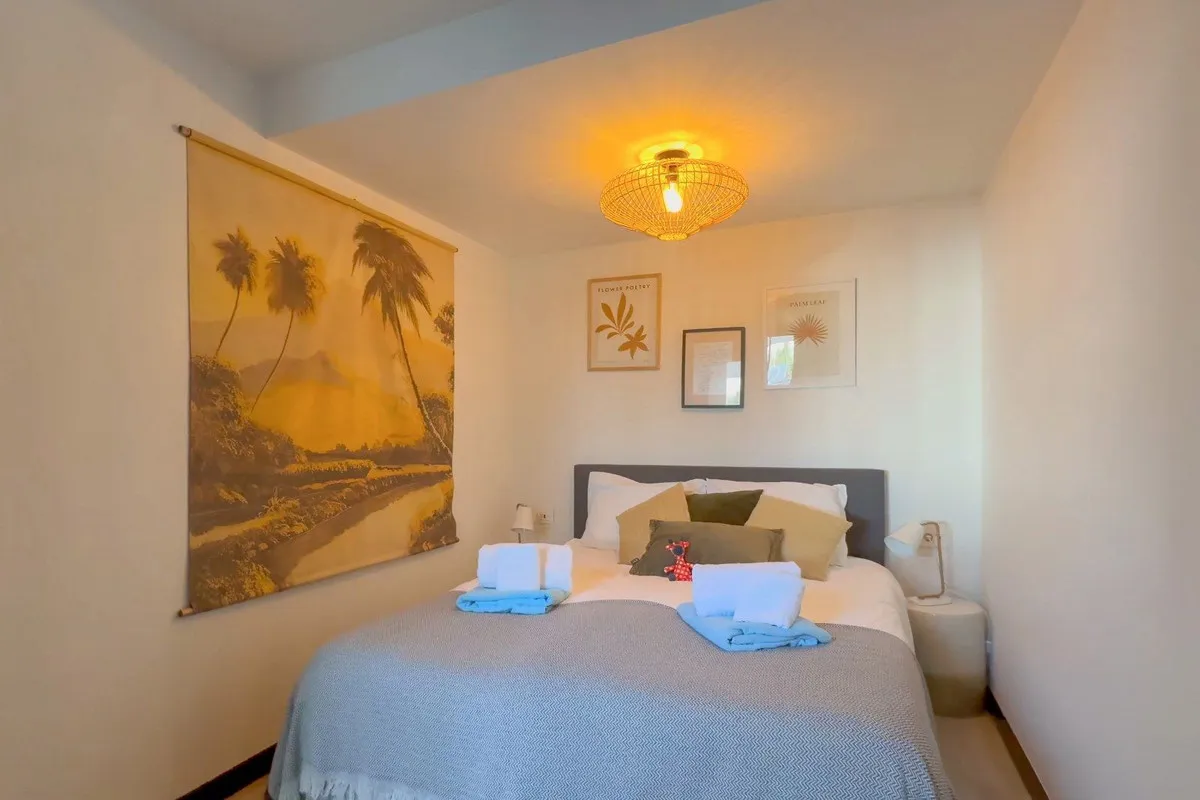 2e09457a-ec96-43bf-878c-631c3f0d280e