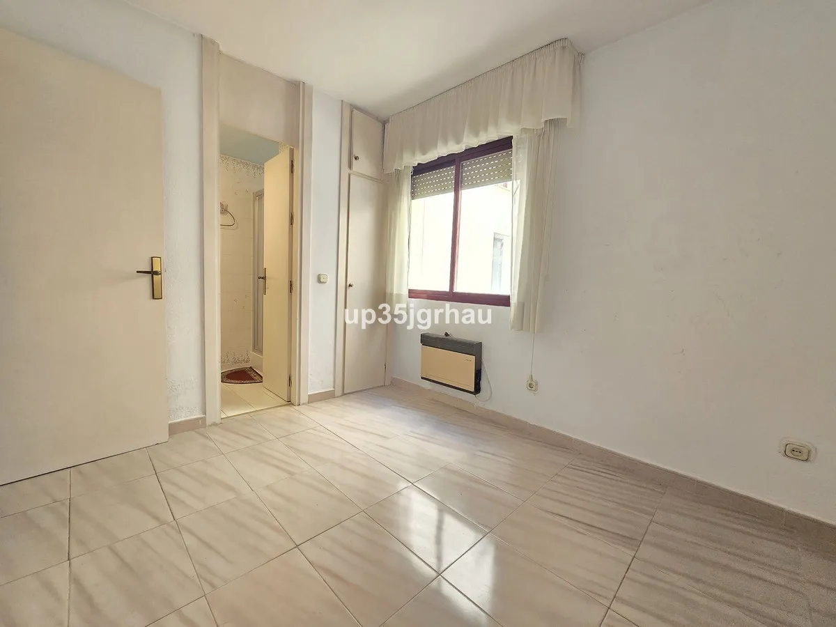 985cc43d-f49e-4b8e-bcef-8db94d22e0aa