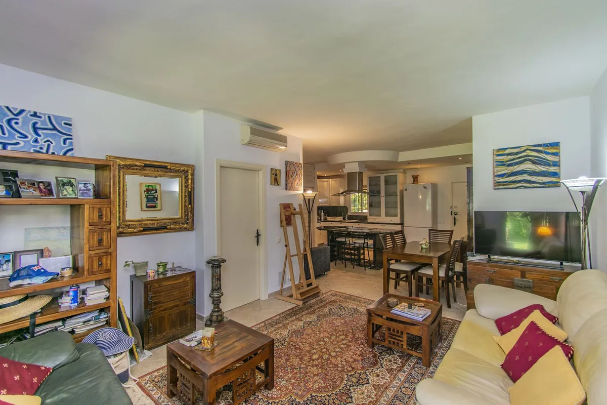 327d75ab-3588-45e8-bd95-1b9e46d67f13