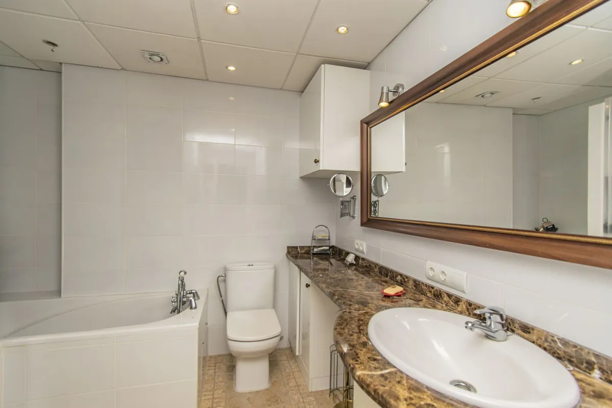 89ba4cca-ba82-4d4c-8889-41089360c379